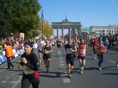 Zieleinlauf - die letzten Meter vom Berlin-Marathon 2008