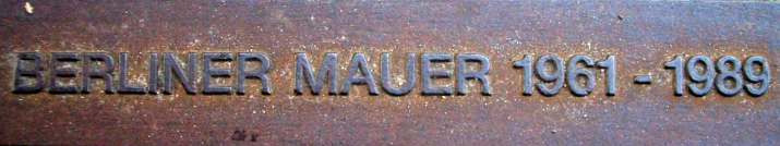 Laufen, Sightseeing und Geschichte über die Berliner Mauer erfahren beim SightRunning