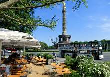Sight running meeting point Cafe Viktoria and beer garden at Victory Column