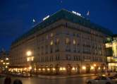Nightrun in front of Hotel Adlon
